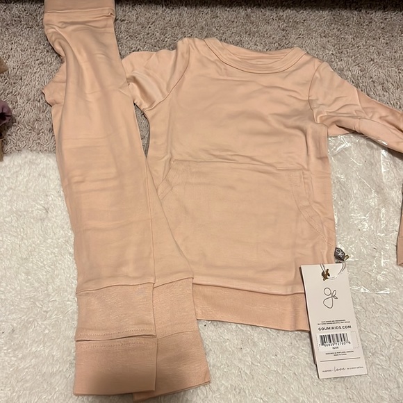 Goumi loungewear - Picture 3 of 3